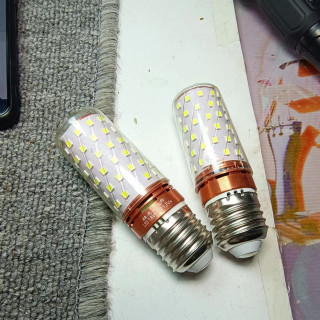 LED节能灯泡超亮卧室灯客厅灯吊顶灯玉米灯