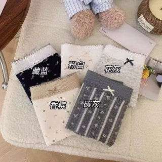 FOURDATRY 纯棉少女碎花短裤女加长裆亲肤无痕中腰大码女士平角内裤女