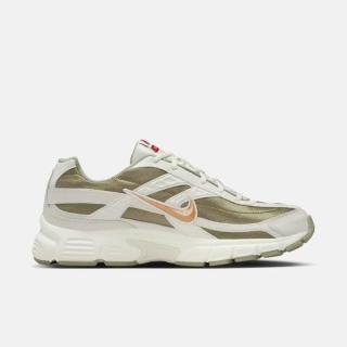 NIKE 款 男士运动鞋  41