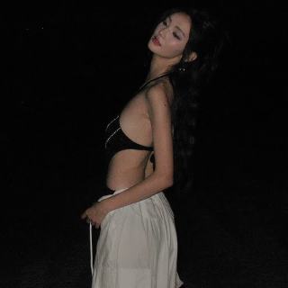 OMOM 性感深V三角连体泳衣女式修身显瘦海边度假温泉泳装 黑色 S