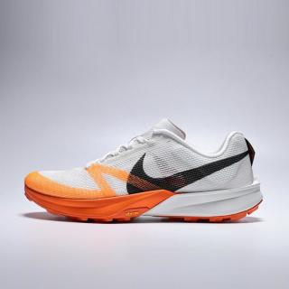 NIKE 缓震 男士跑步鞋