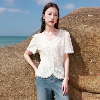 三彩 2026夏款V领蕾丝衫上衣白色浪漫显瘦大码高级感