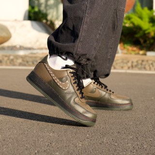 NIKE AF1 男款运动鞋 IQ1122-320