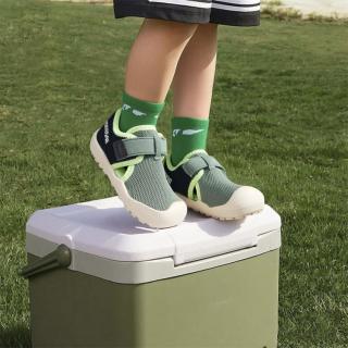 限尺码：adidas 软底透气 儿童凉鞋
