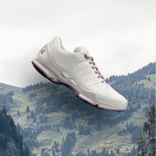 ecco 女款户外登山鞋 800433