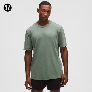 lululemon 男士运动宽松剪裁短袖 T 恤 LM3FIKS 朦胧草甸绿/柳叶绿 L