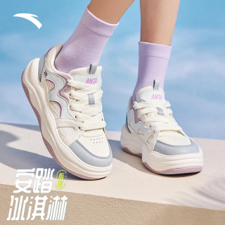安踏 冰淇淋时尚板鞋白女鞋新款透气厚底增高百搭夏季鞋流行运动鞋
