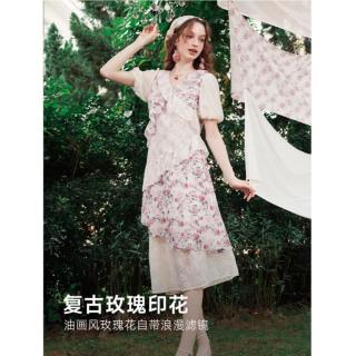两三事 拼接碎花连衣裙女复古甜美蕾丝暗语玫瑰裙子