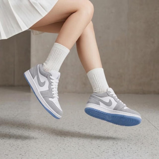 NIKE aj1女鞋低帮休闲鞋白灰板鞋潮流运动鞋篮球鞋子女 DC0774-105