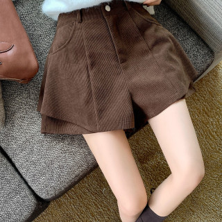 复古灯芯绒裙裤女2025秋冬大码胖m宽松显瘦高腰休闲a字阔短裤外穿