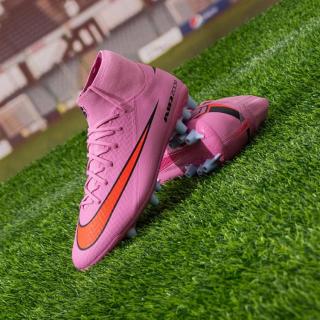 限尺码：NIKE SUPERFLY 10 男款足球鞋