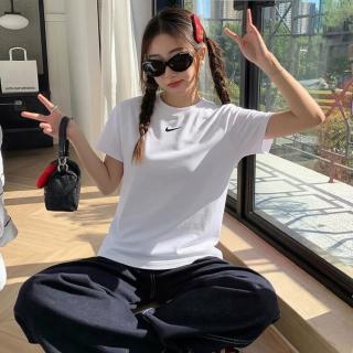 NIKE 女款运动T恤短袖针织衫