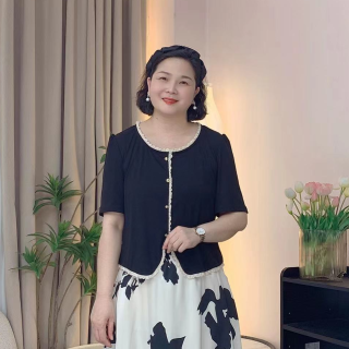 画蔻 A5新款夏季显瘦女装大码洋气薄款T恤黑色女款