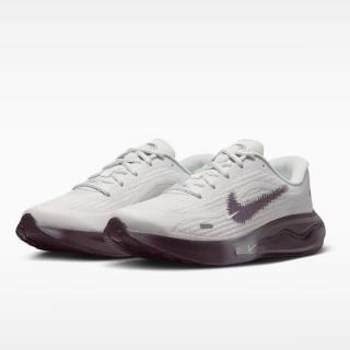 NIKE 女子跑步鞋W NIKE JOURNEY RUN运动鞋IR7599-150白