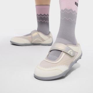 FILA FLORA玛丽珍女鞋 FUSION系列运动休闲鞋