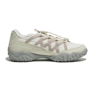 FILA Eschape 女款休闲鞋 6259203570405