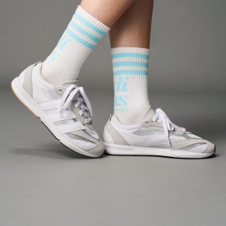 88VIP：adidas LIGHTBLAZE LP 女款休闲跑步鞋 2025Q3-NSY47