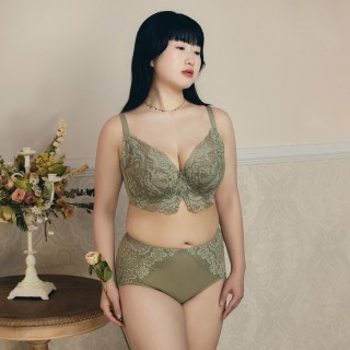 EMMA ROSE 超薄款青年女性文胸 E1W004