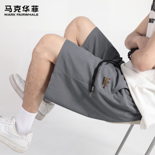 马克华菲 卡其色男士轻薄透气冰丝凉感短裤夏季款式挺括时尚潮流休闲运动裤