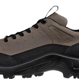 爱步 Offroad Nubuck 防水牛皮 男士休闲鞋