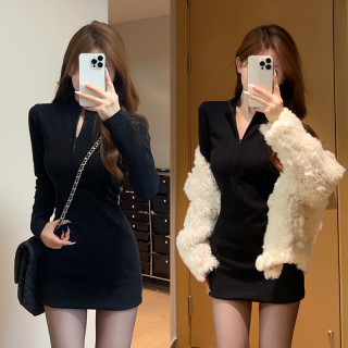 黑色修身后妈包臀裙长袖辣妹连衣裙女春秋内搭打底裙子气质小黑裙