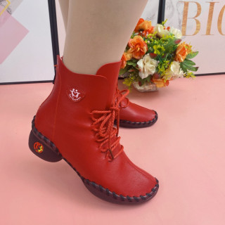 舞蹈鞋秋季新高跟女士女妈妈鞋休闲软底马丁靴女士2101加绒中老年