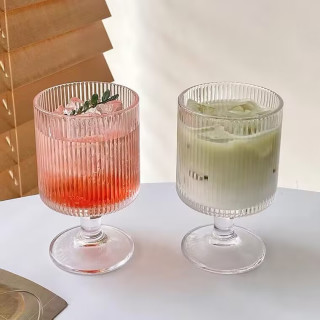 玻璃水杯茶杯高颜值家用高脚喝水杯子网红inss洋酒杯鸡尾酒杯条纹