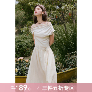 谜秀 针织拼接连衣裙女2026夏季贝壳织带斜肩双腰带显瘦度假风长裙 奶黄色 S