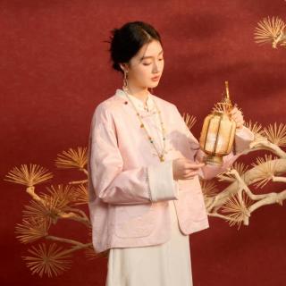三彩 锦绣芳华 2026夏秋新款保暖棉衣外套提花圆领盘扣新中式C