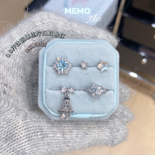 铜合金锆石耳饰 冬季恋歌系列 蓝色雪花铃铛设计感甜美耳骨钉