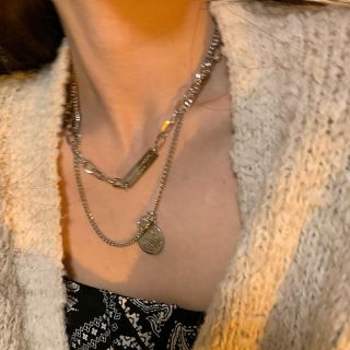 人像ins冷淡风双层钛钢项链女ins嘻哈小众设计感锁骨链新款