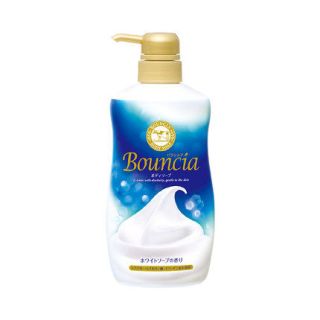 牛乳石硷 Bouncia系列 美肤沐浴乳 淡雅花香 500ml