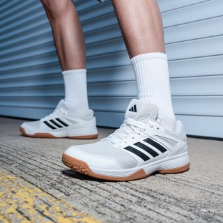 adidas 复古 运动鞋