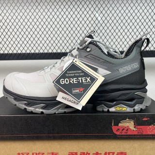探路者 GORE-TEX防水徒步鞋男款 Vibram耐磨登山鞋