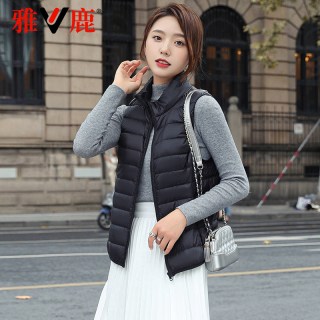 雅鹿 正品2026秋冬新款轻薄羽绒服女短款坎肩韩版大码马甲背心外套