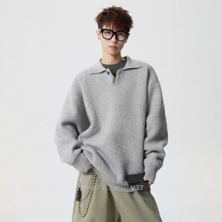 V37 美式复古十字刺绣翻领毛衣男秋季软糯慵懒宽松休闲百搭针织衫