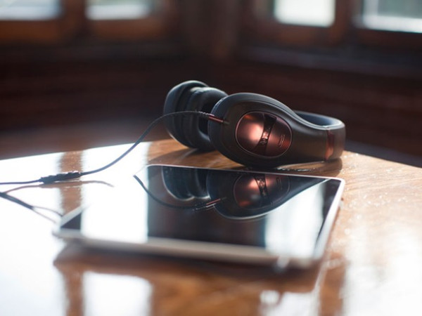 降10刀!Klipsch 杰士 Mode M40 主动降噪式耳机