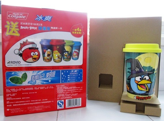 办公室拼单喽：Colgate 高露洁 牙膏180g*4支 + Angry Birds 限量版杯子*2只