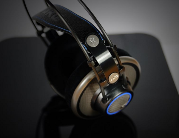 AKG 爱科技 K702 65周年纪念版 耳机(奥地利原产)