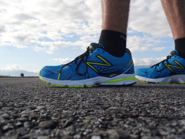 new balance 新百伦 M870v2 男款稳定型跑鞋