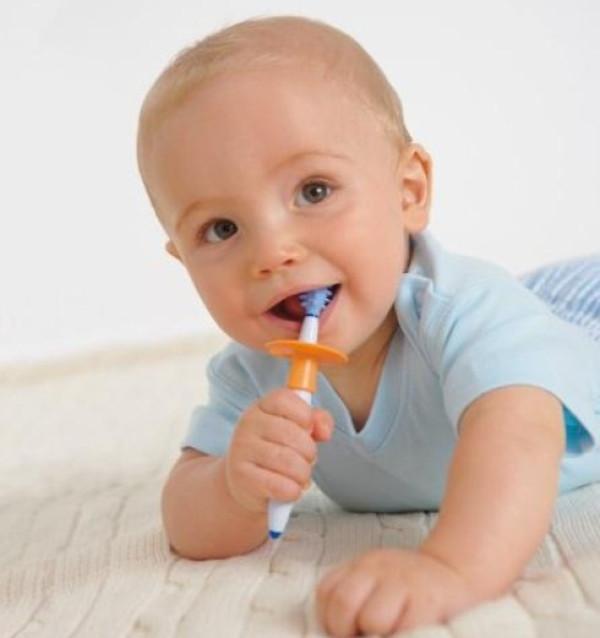 凑单品：Gerber 嘉宝 NUK 婴儿牙刷套装（训练牙刷+磨牙棒）