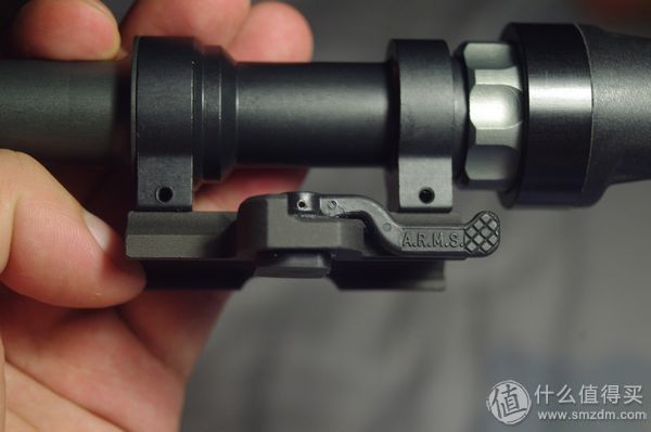 神火 SUREFIRE M962 KIT01套装 晒物广场:今日好晒单 立体成人杂志、顶火神器—神火电筒、Polaroid 口袋照片打印机、物美价廉的国产MG 高达、长帝电烤箱、手动榨汁机
