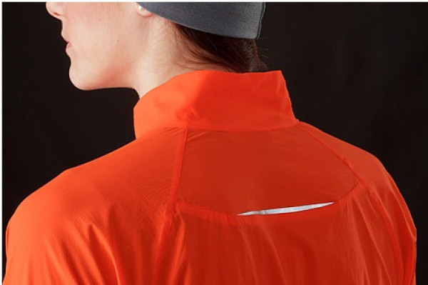Arc'teryx 始祖鸟 Cita Jacket 女款 皮肤风衣