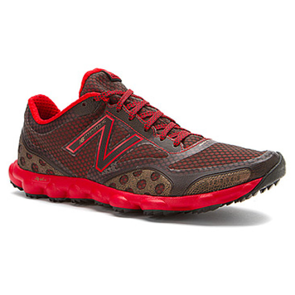 New Balance 新百伦 Minimus MT1010 男款极简训练跑鞋 正面
