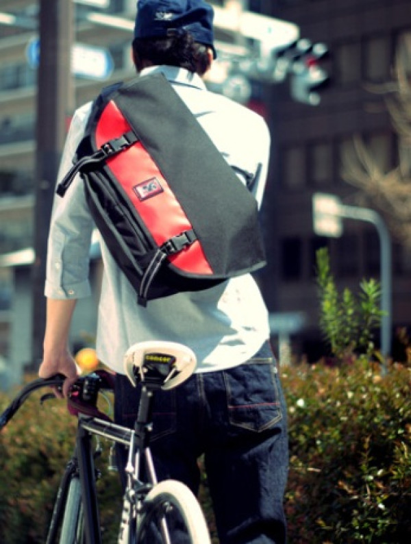 CHROME Mini Metro Messenger Bag 邮差包
