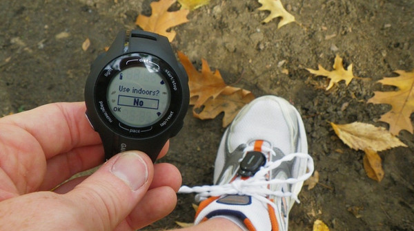 Garmin 高明 Forerunner 210 GPS 心率表