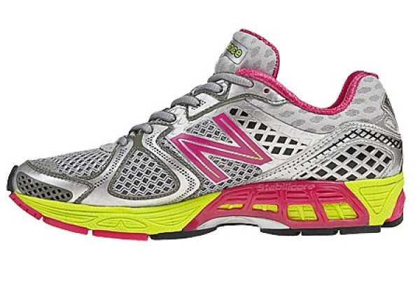 New Balance 新百伦 W1260 v2 女款 顶级支撑跑鞋