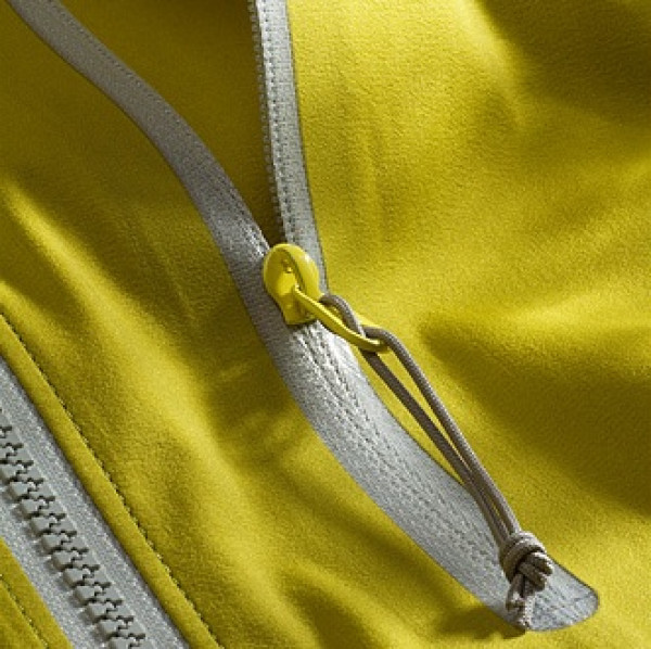 ARC'TERYX 始祖鸟 Alpha FL 女款冲锋衣 胸前纵向拉链口袋