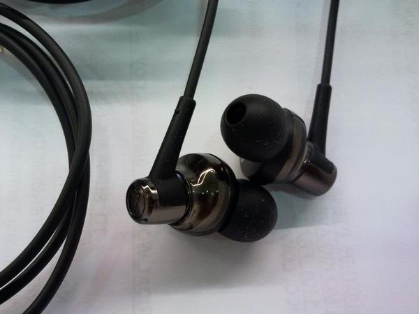 新补货：Audio-Technica 铁三角 ATH-CKM500入耳式耳机