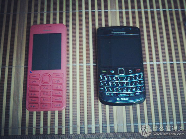 nokia 晒物广场:今日好晒单 NG摄影包、欧式烟机灶具、口袋相印机、Dr. Martens男靴、Bosch饮水机、Yonanas冰淇淋机、松下DL90、Nokia2060